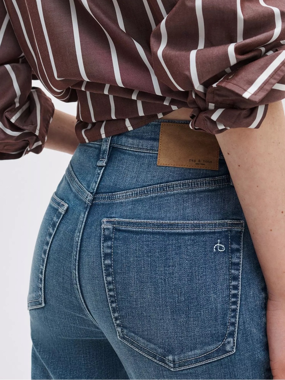 Rag & Bone Wren High Rise Slim Straight Jean in Huntley Classic Straight-Leg
